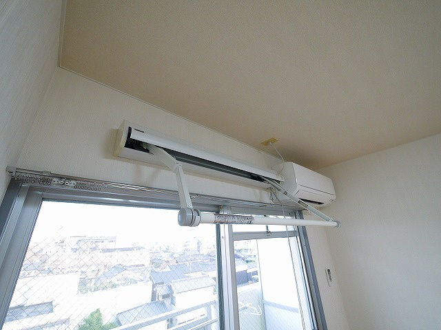 グレーシィFの設備|室内物干し付き