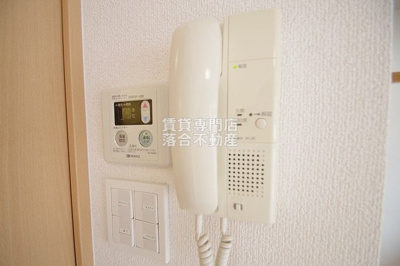 【セキュリティ】 | ルネス・グランドソレイユ | インターホンあり