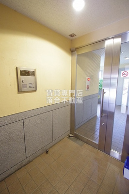 【エントランス】 | ルネス・グランドソレイユ | オートロック付きで安心♪