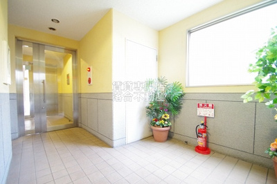 【ロビー】 | ルネス・グランドソレイユ | きれいなロビー♪