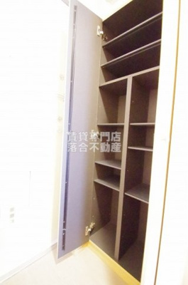 【玄関】 | ルネス・グランドソレイユ | たっぷりシューズ収納♪