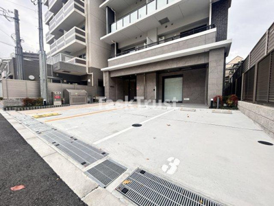 【駐車場】 | ロイジェント玉川