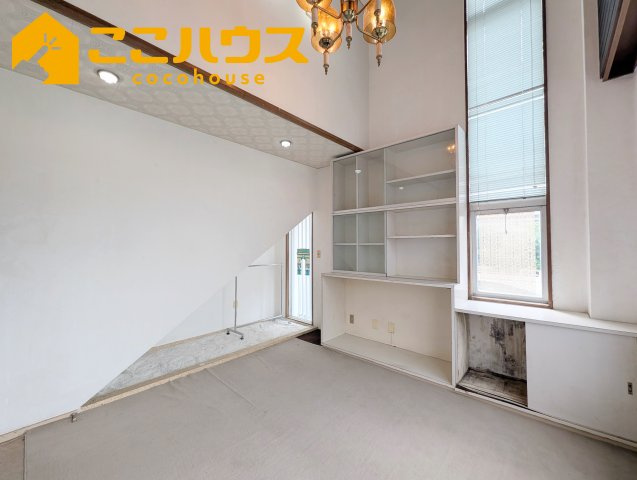 南城市知念字海野　中古一戸建ての洋室|洋室6帖