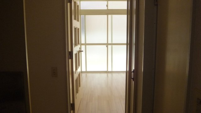 カーサフロール西船の玄関|玄関から室内を撮影しました