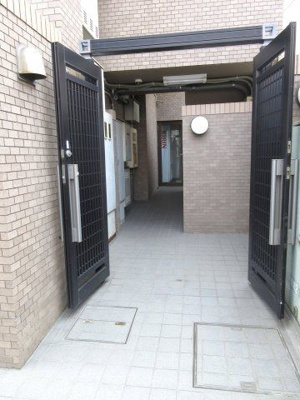 【エントランス】 | Fiore西尾久Ⅱ | 毎日通るエントランスはこのようになっています