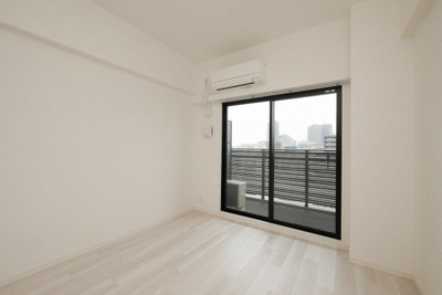 【居間・リビング】 | S-RESIDENCE難波大国町Tres | ゆったりとしたリビングです