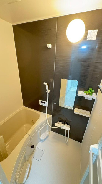 大阪市福島区海老江8丁目　中古戸建の浴室