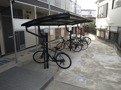 【その他】 | レオパレス元住吉桜下 | 駐輪場　原付＆自転車のみ駐輪可能