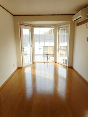 【居間・リビング】 | サンヒルズ生桑台　Ⅰ