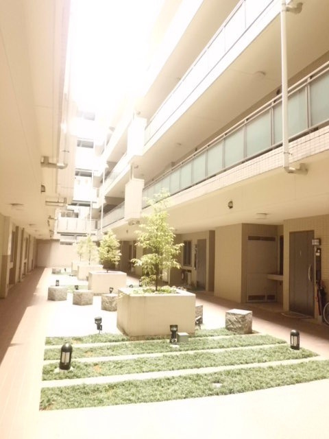 小石川ザ・レジデンス　イーストスクエアの外観