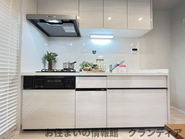 東急ドエルアルス新松戸のキッチン|ドキドキの新生活も、安心してスタート。ぴったりの住まいを見つけませんか？クランディアが一緒に住まい選びをサポートします‼　まずは、お気軽にお問合せください　＃クランディア