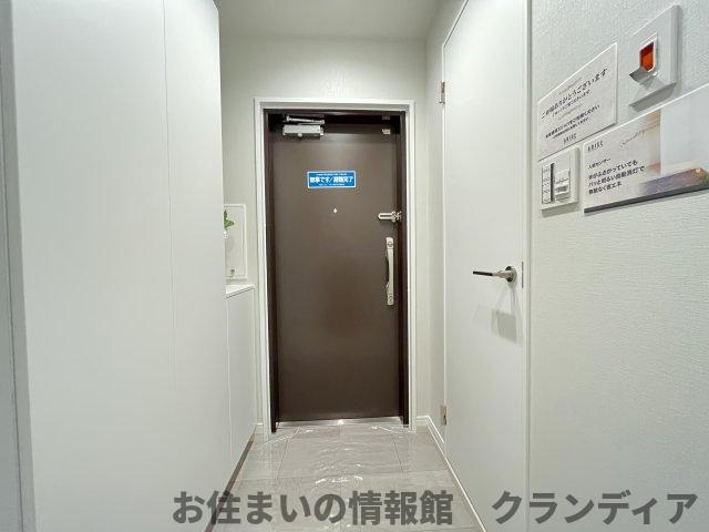 東急ドエルアルス新松戸の玄関|ドキドキの新生活も、安心してスタート。ぴったりの住まいを見つけませんか？クランディアが一緒に住まい選びをサポートします‼　まずは、お気軽にお問合せください　＃クランディア