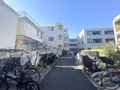 【駐輪場】 | マストレジデンス世田谷代田