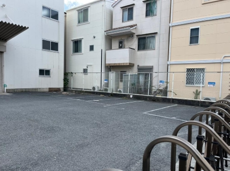 吹田市寿町倉庫の外観