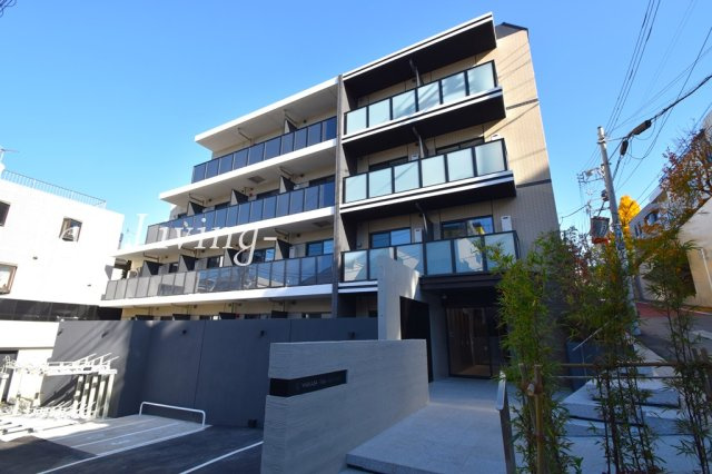 若葉ビューアパートメントのエントランス