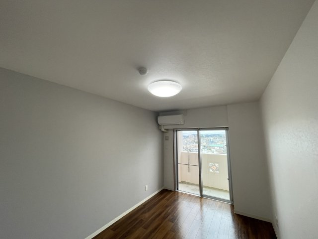 コーポラスJOYの居間・リビング|エアコンは設備ではありません