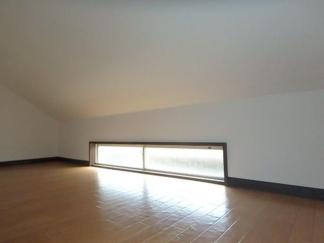 メゾンアイサン府中の寝室