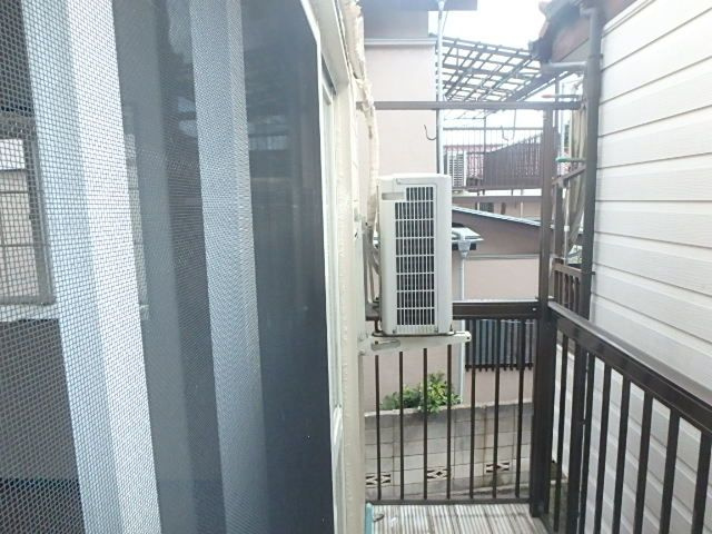 メゾンアイサン府中のバルコニー