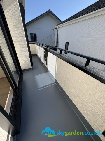 平塚市山下1丁目　新築戸建　全4棟　C号棟のバルコニー