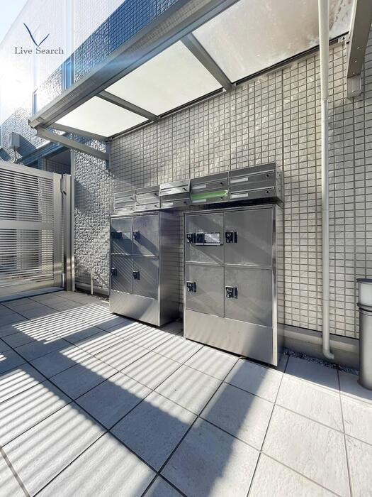 クラージュ のロビー