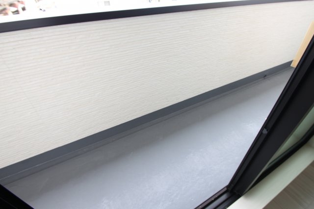 エアルレジデンス　(近大　一人暮らし)のバルコニー