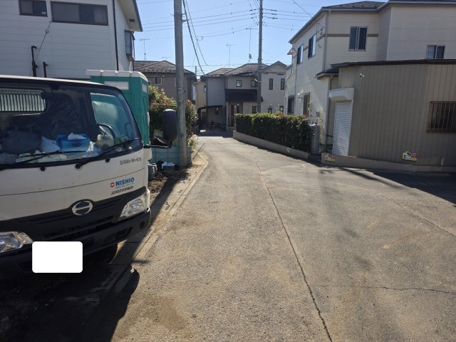 熊谷市石原第７　の前面道路含む現地写真|現地前面道路（2025年11月28日）撮影