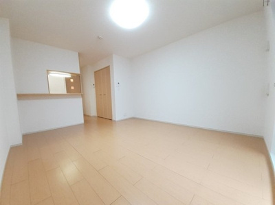 【居間・リビング】 | メゾングラースＭ | 【簡単オンライン契約】来店不要でオンライン申込み＆契約可能♪