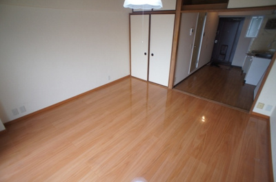 【居間・リビング】 | 喜連ロイヤル１号館