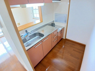 【キッチン】 | クリスマスローズⅡ | 使いやすいキッチンです