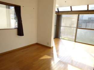 弥富市荷之上町焼田新田の中古一戸建の内装