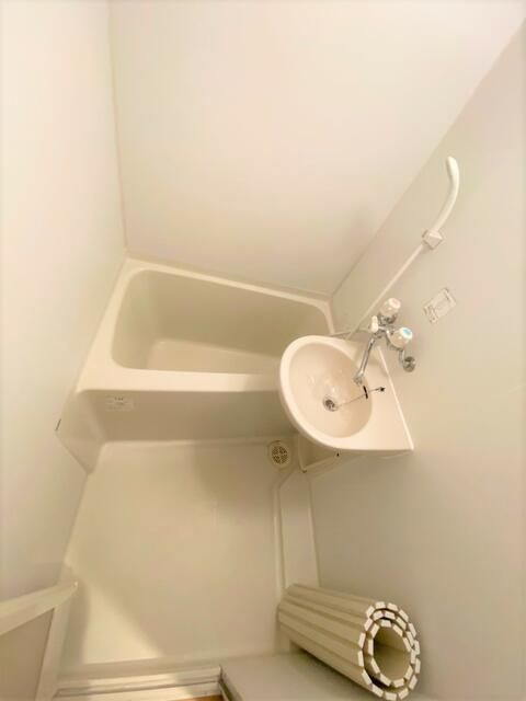 Ｄ．１中河原の浴室