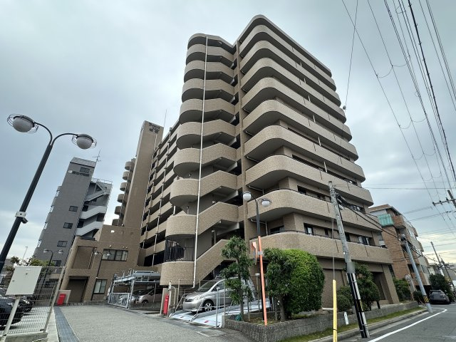 ライオンズマンション明石の外観