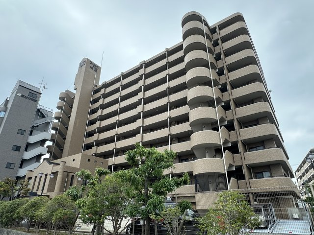 ライオンズマンション明石の外観