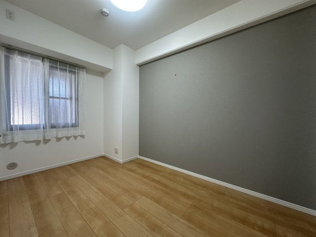 ライオンズマンション明石の洋室