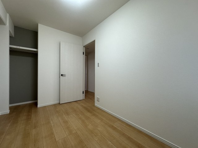 ライオンズマンション明石の洋室