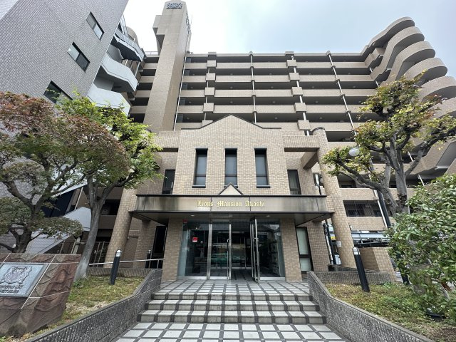ライオンズマンション明石の外観