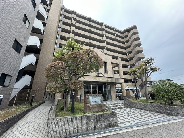 ライオンズマンション明石の外観