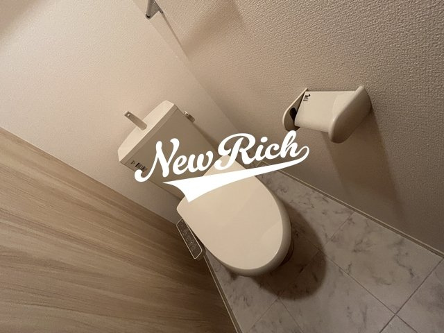 伊勢崎市赤堀今井町２丁目のアパートのトイレ