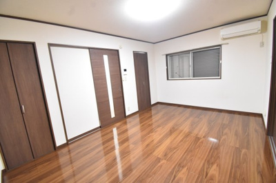 【居間・リビング】 | サンハート香月 | C1