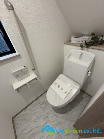 平塚市山下1丁目　新築戸建　全4棟　B号棟のトイレ