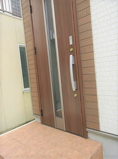 【玄関】 | 川口市上青木西１丁目　中古戸建