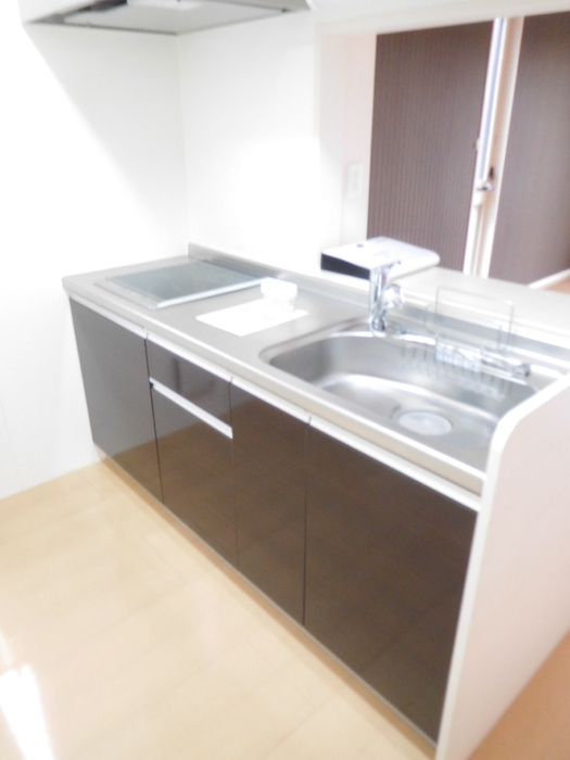 府中市四谷４丁目のアパートのキッチン