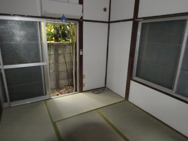 八重垣荘の和室