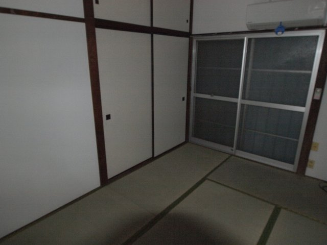 八重垣荘の和室