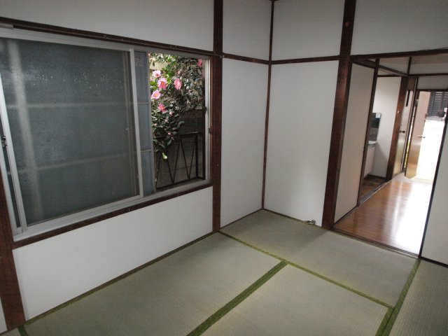 八重垣荘の和室