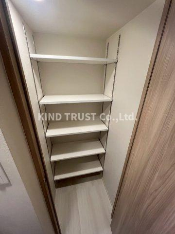 S-RESIDENCE天満橋arの収納|たっぷりとした収納スペースです