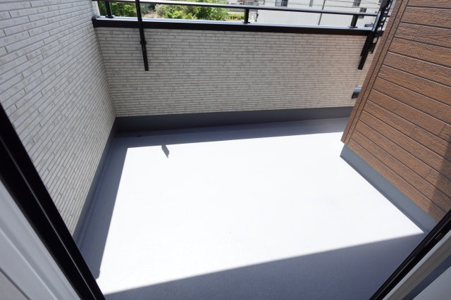 川越市今成2丁目　新築戸建のバルコニー