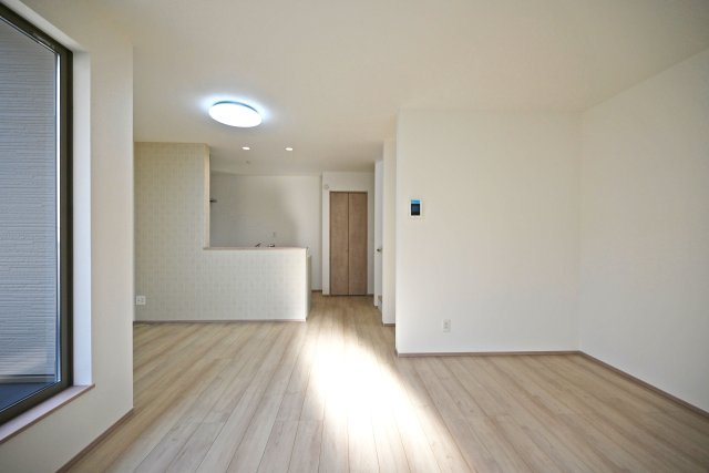 西宮市大社町新築一戸建て│2SLDK+駐車1台可の居間・リビング