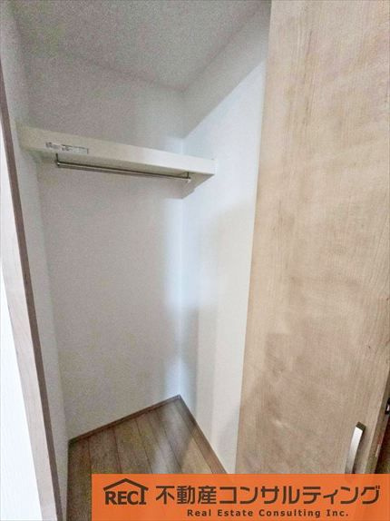 西宮市大社町　新築戸建　B号棟の収納