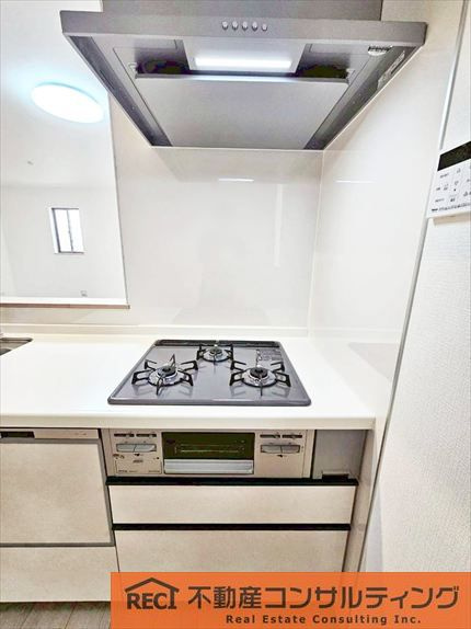 西宮市大社町　新築戸建　B号棟のキッチン